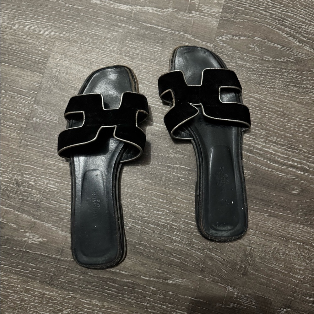Hermes Oran sandals velvet black with silver lining